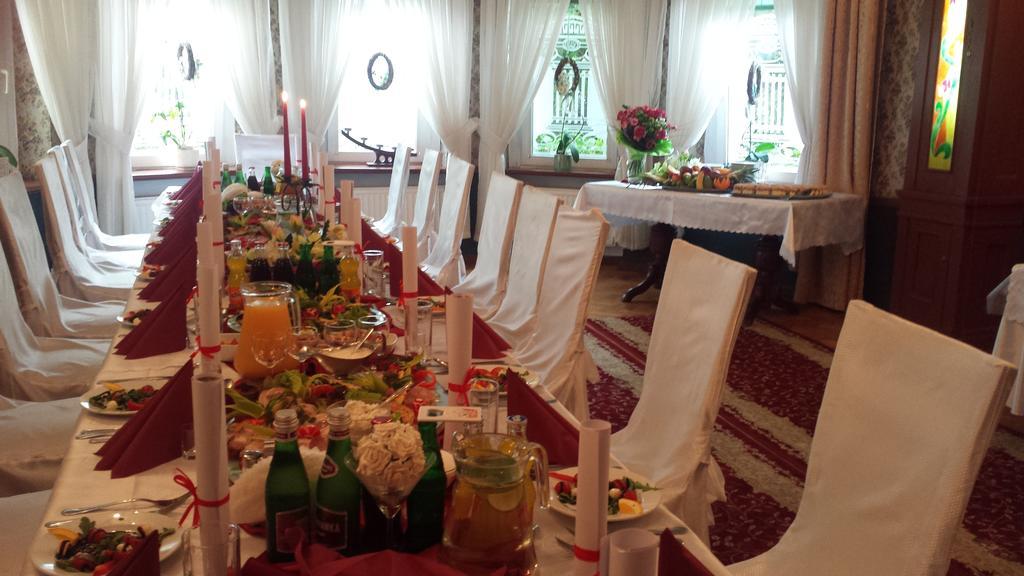 Hotel Atena Слупск Екстериор снимка